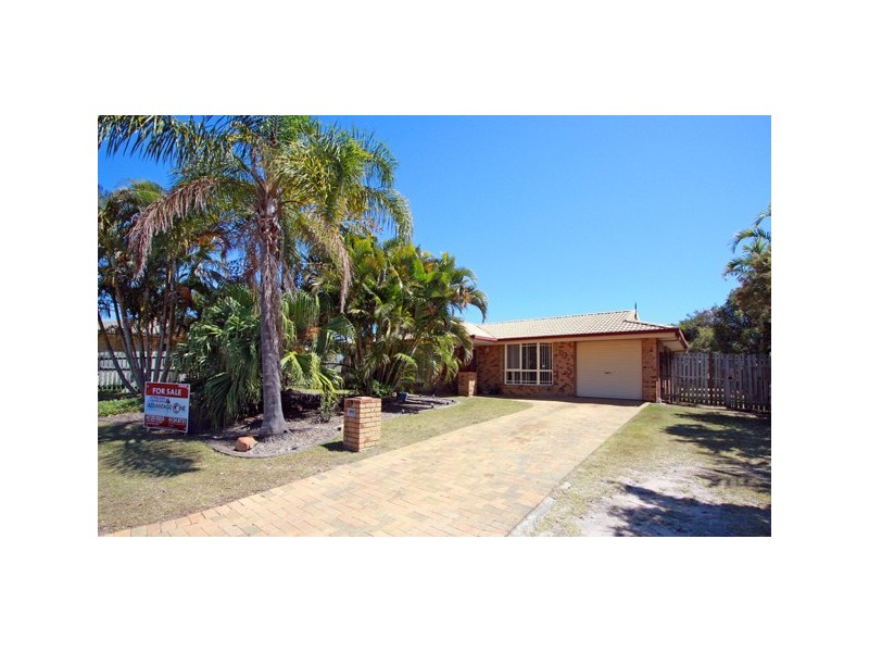 15 Thornbill Dr, Eli Waters QLD 4655