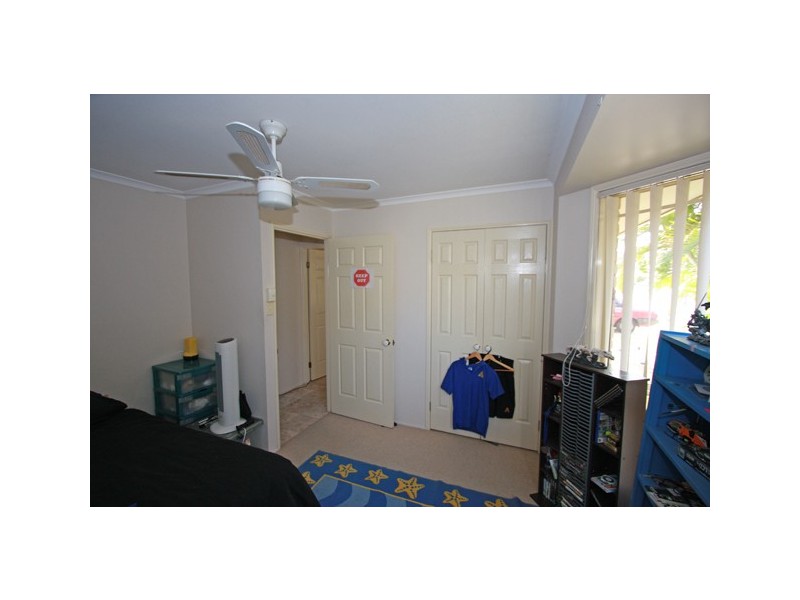 15 Thornbill Dr, Eli Waters QLD 4655