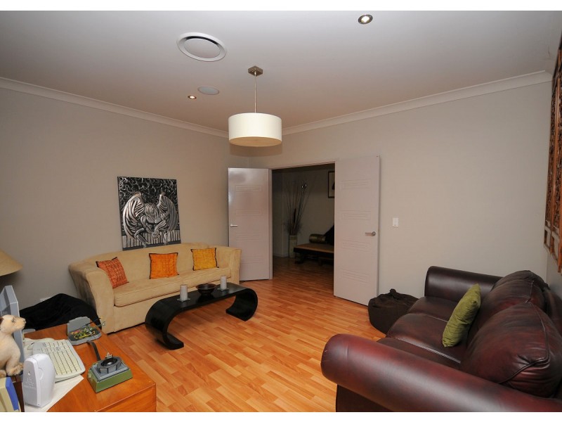 5 Kingston Close, Hervey Bay QLD 4655