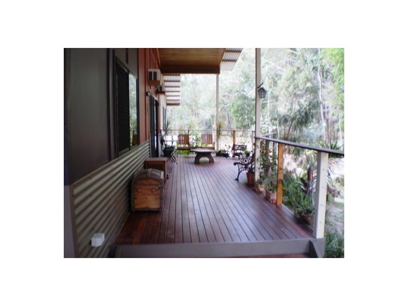 14 Mitchell Avenue, Craignish QLD 4655