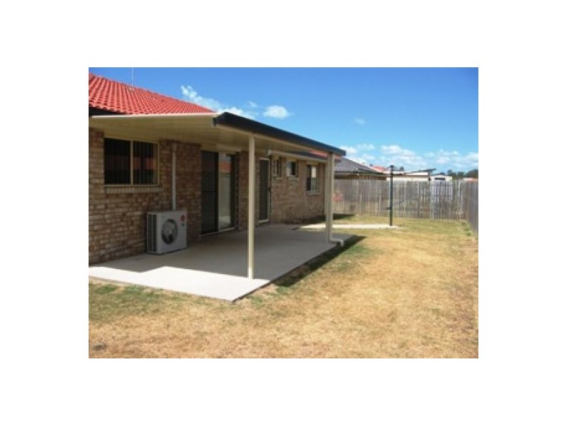 1/10 Joselyn Drive, Point Vernon QLD 4655