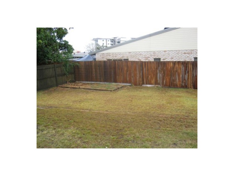 16 Thomas Street, Hervey Bay QLD 4655