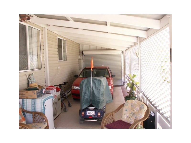 Eli Waters QLD 4655