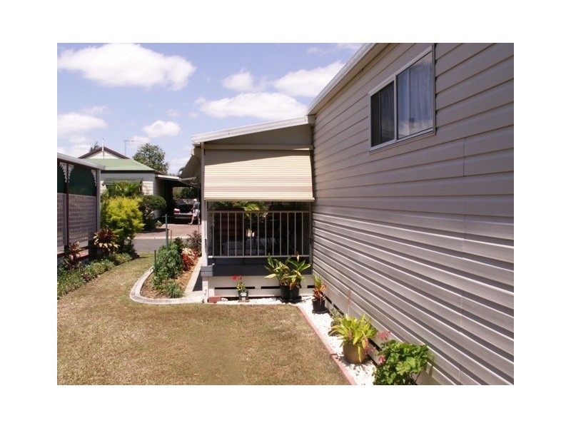 Eli Waters QLD 4655