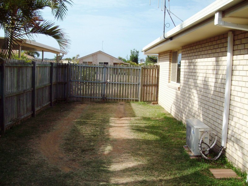 4 Spinnaker Drive, Point Vernon QLD 4655