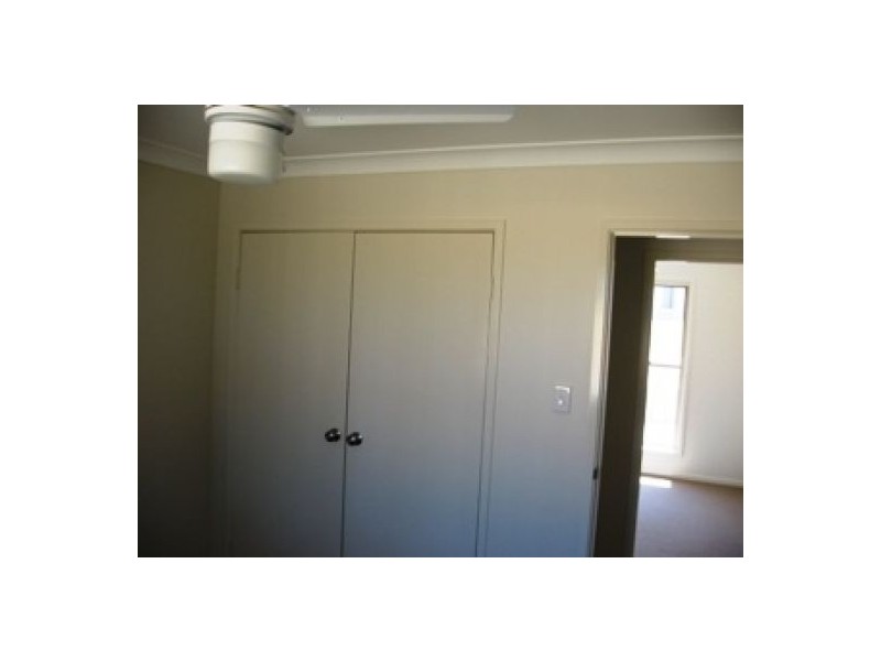 16 Peat Court, Nikenbah QLD 4655