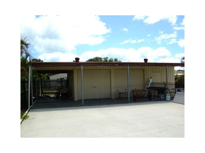 13 Cassandra Cr, Urangan QLD 4655