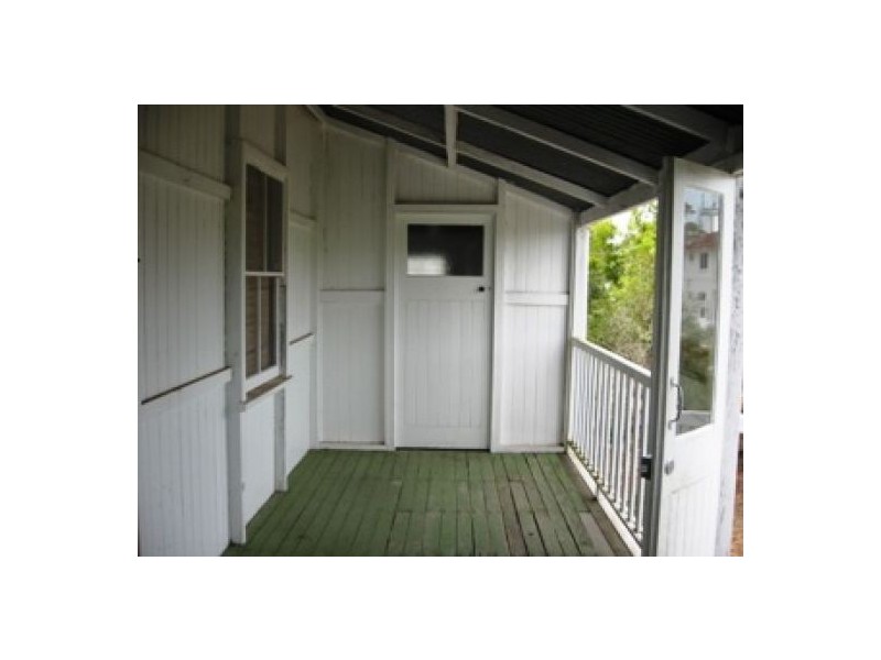 45  Dayman Street, Urangan QLD 4655