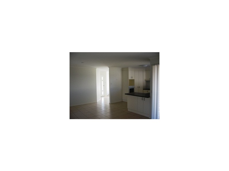 25 Picadilly Circuit, Hervey Bay QLD 4655