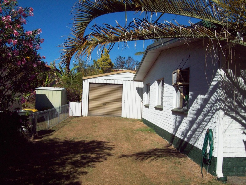 21 Murphy Street, Point Vernon QLD 4655