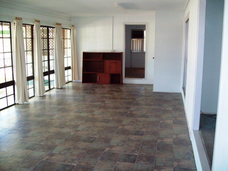 21 Murphy Street, Point Vernon QLD 4655