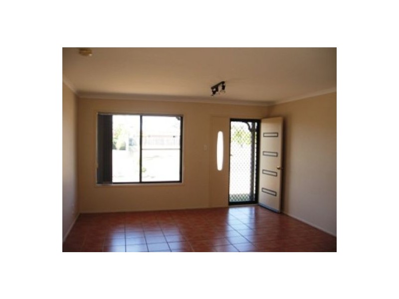 184 Pulgul Street, Urangan QLD 4655