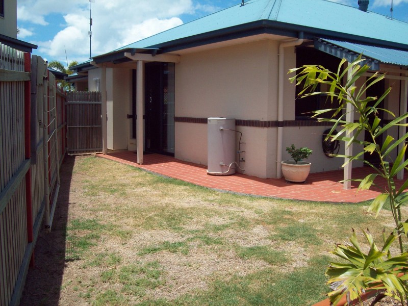 66-34 Elizabeth, Urangan QLD 4655