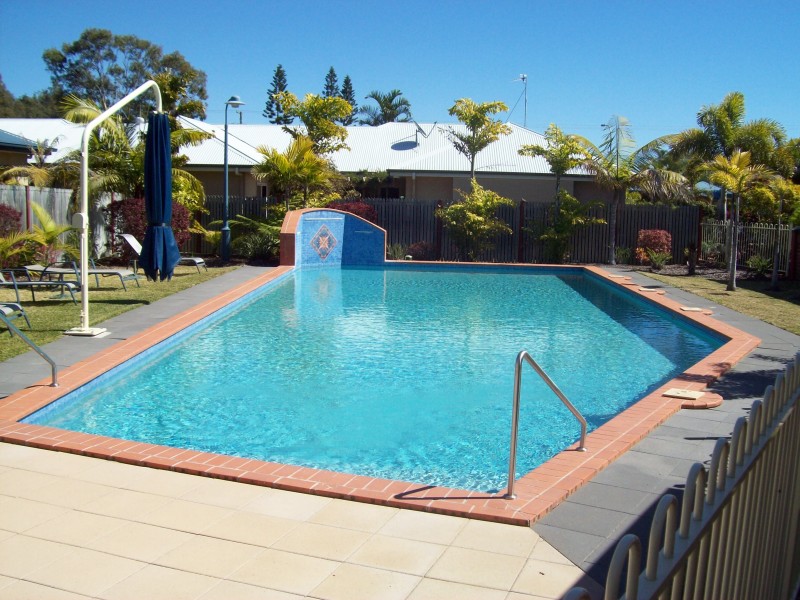 66-34 Elizabeth, Urangan QLD 4655