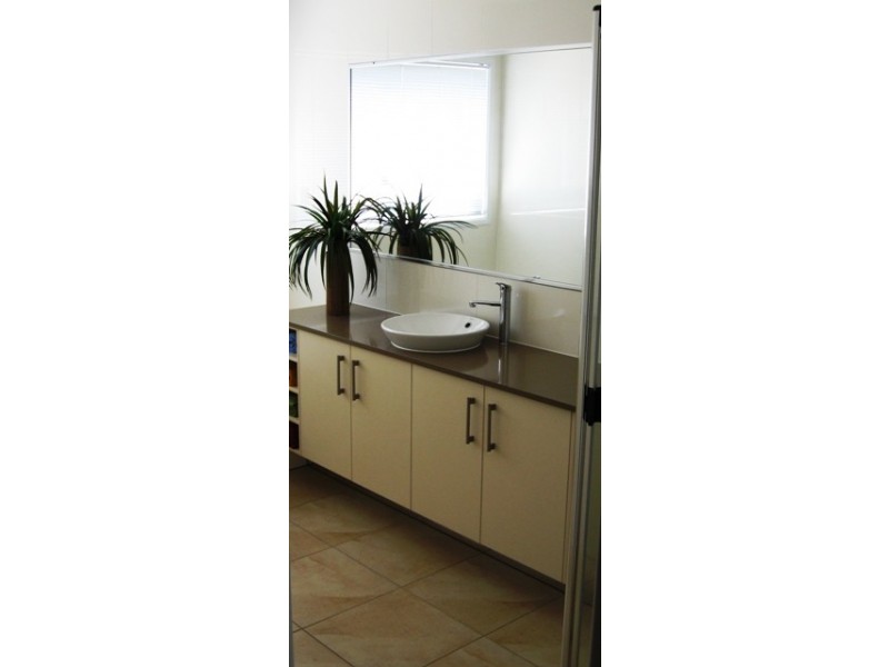 57 Magellan Crt, Urraween QLD 4655