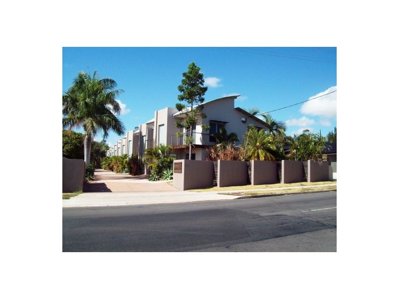6/187 Torquay Rd, Scarness QLD 4655