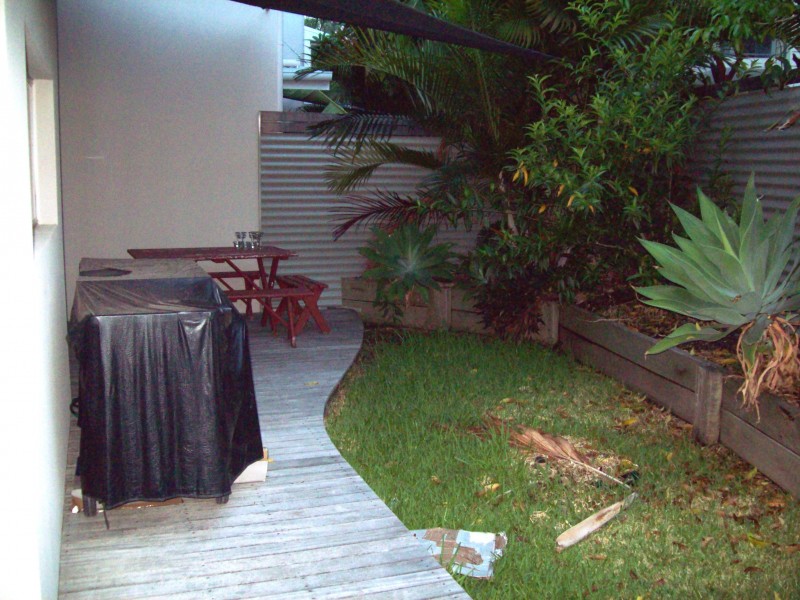 6/187 Torquay Rd, Scarness QLD 4655
