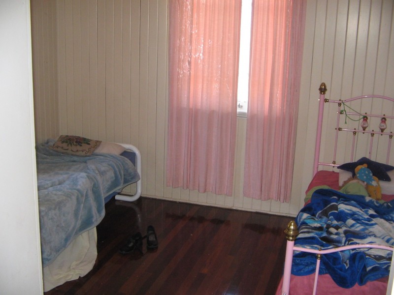 319 Torquay Terrace, Torquay QLD 4655