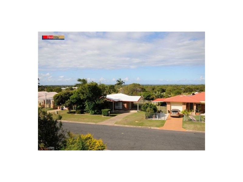 39 Haydn Drive, Kawungan QLD 4655