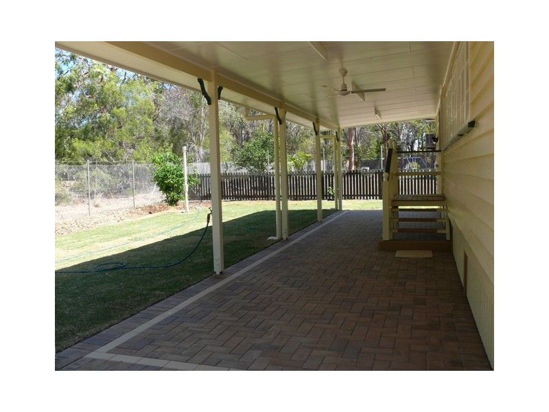 72 Honiton Street, Torquay QLD 4655