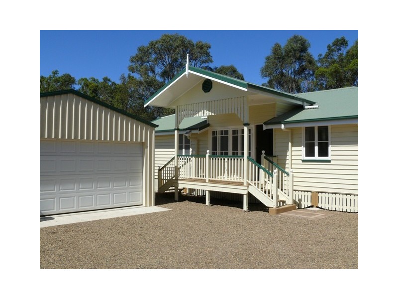 72 Honiton Street, Torquay QLD 4655