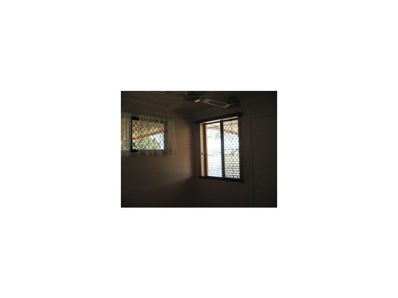 2 Bruce Street, Hervey Bay QLD 4655