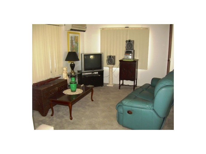 88 Cherry Street, Eli Waters QLD 4655