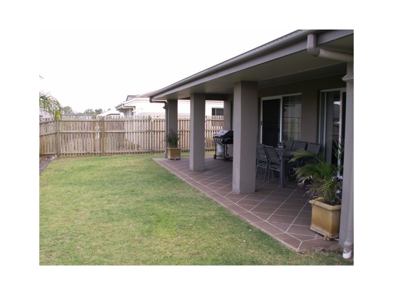 14 CAPTAIN COOK DR AUGUSTUS, Urraween QLD 4655