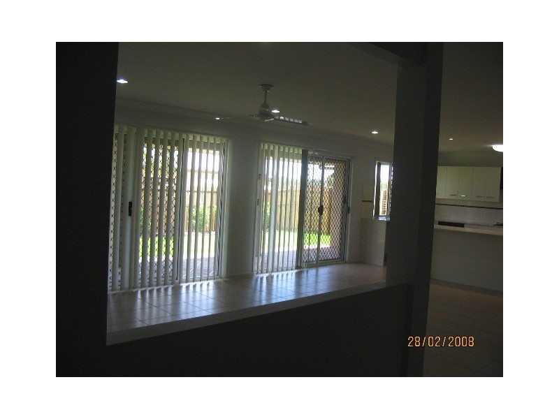 14 CAPTAIN COOK DR AUGUSTUS, Urraween QLD 4655
