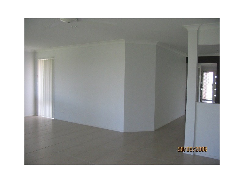 14 CAPTAIN COOK DR AUGUSTUS, Urraween QLD 4655