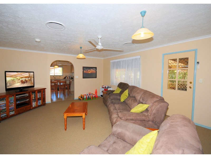 22 Banksia Park Drive, Scarness QLD 4655