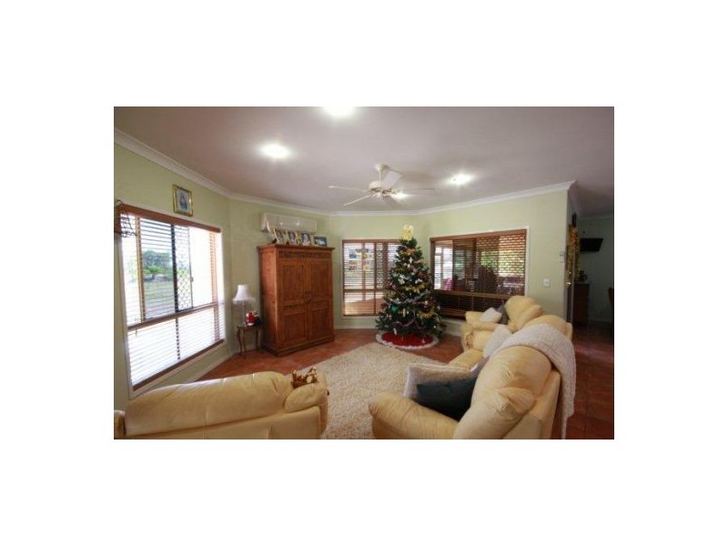 2 Oakes Drive,, Burrum Heads QLD 4659