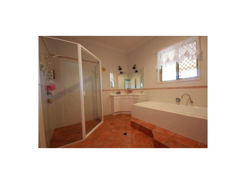 2 Oakes Drive,, Burrum Heads QLD 4659