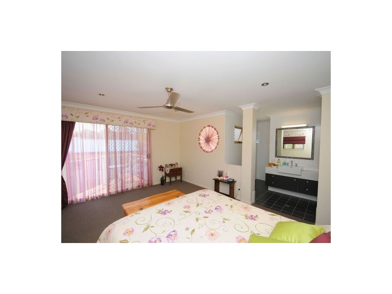 50 Corser Street, Point Vernon QLD 4655