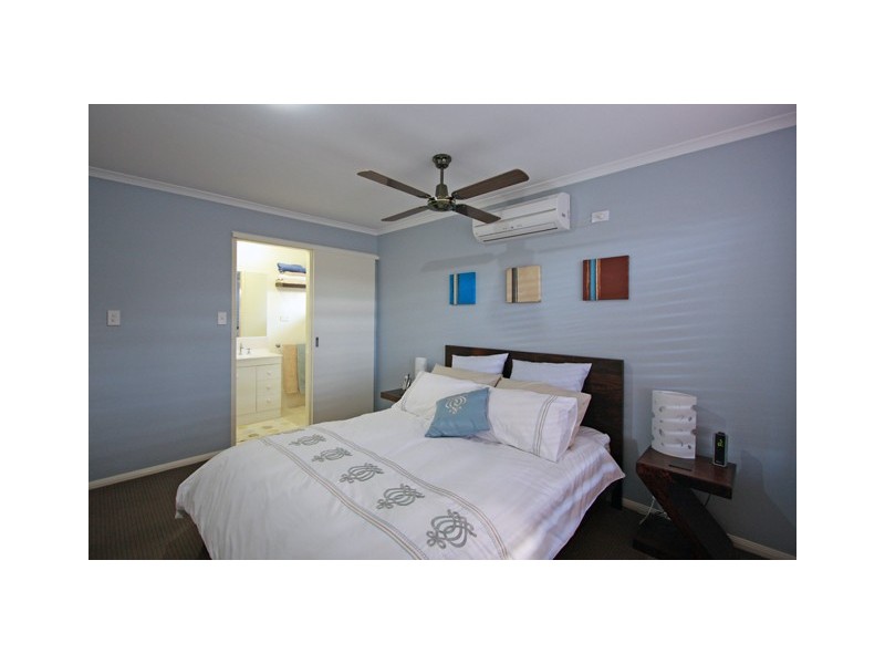 8 Ringtail Way, Urangan QLD 4655