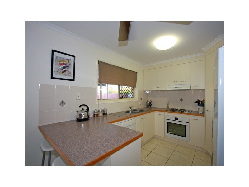 8 Ringtail Way, Urangan QLD 4655