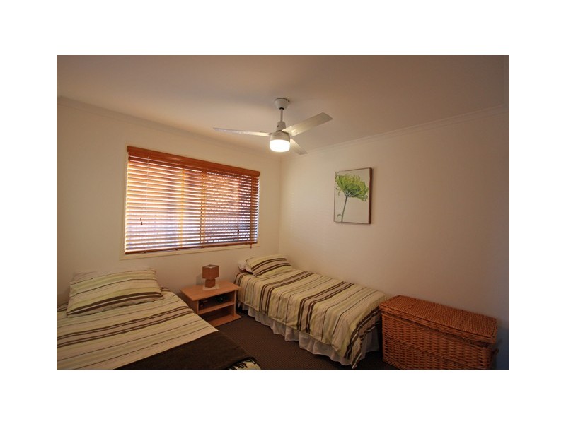 8 Ringtail Way, Urangan QLD 4655