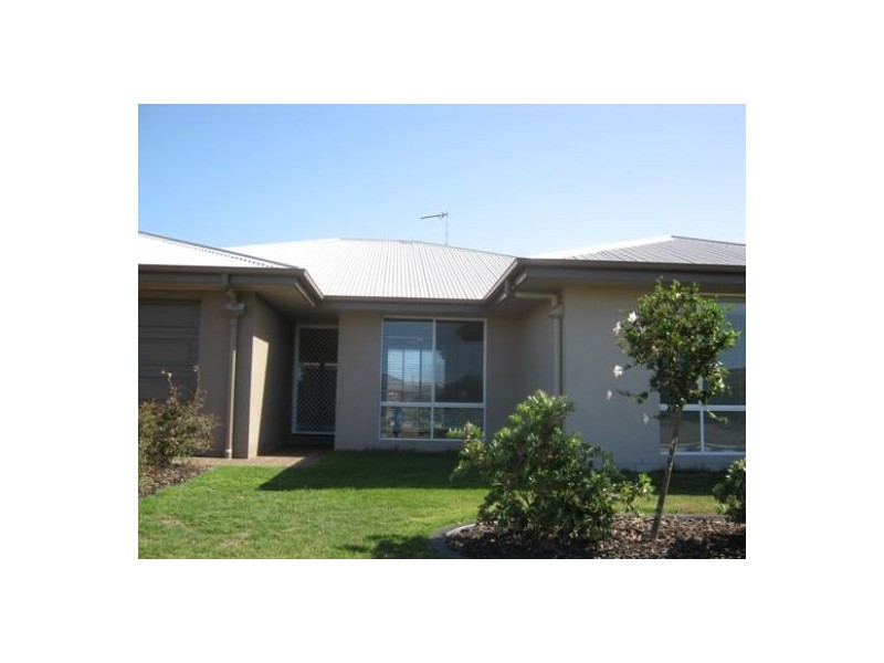 5 Captain Cook Street, Urraween QLD 4655