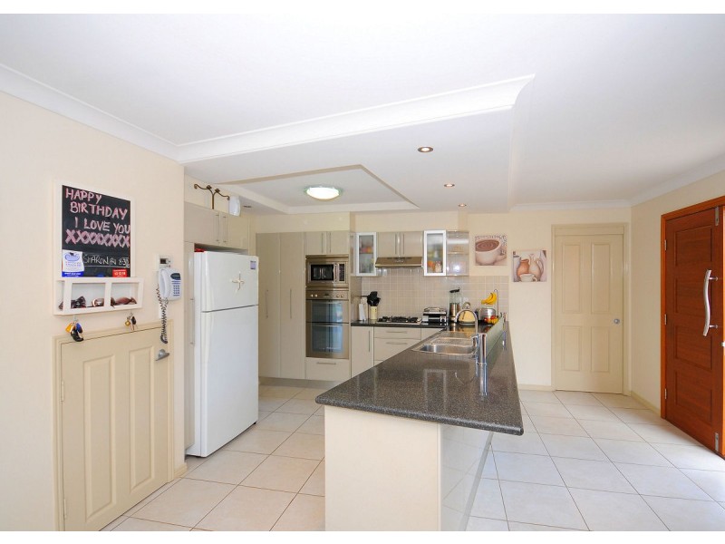 Point Vernon QLD 4655
