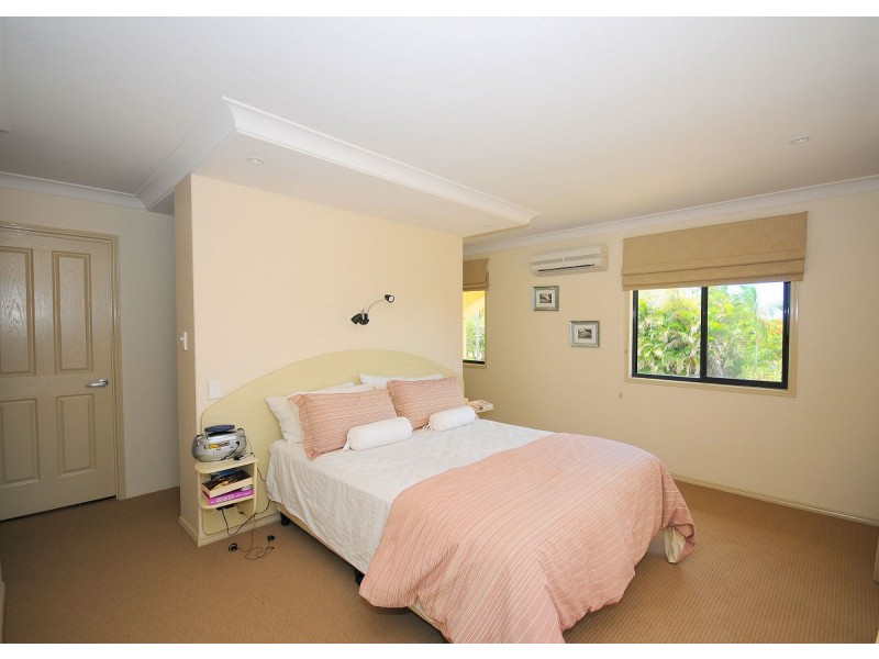 Point Vernon QLD 4655