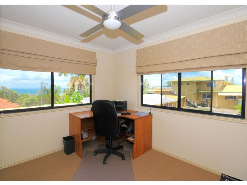 Point Vernon QLD 4655