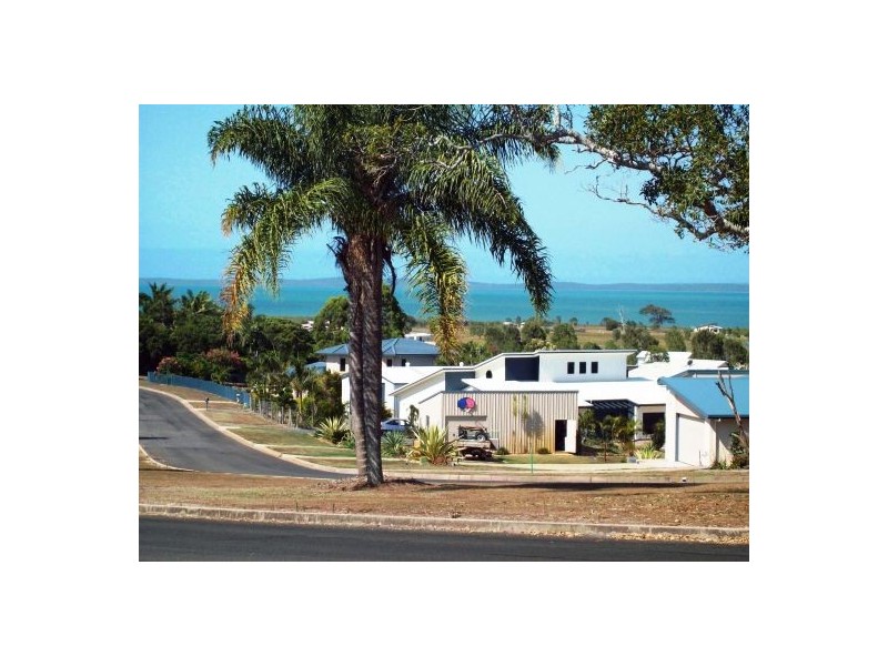 6 Cove Boulevard, River Heads QLD 4655