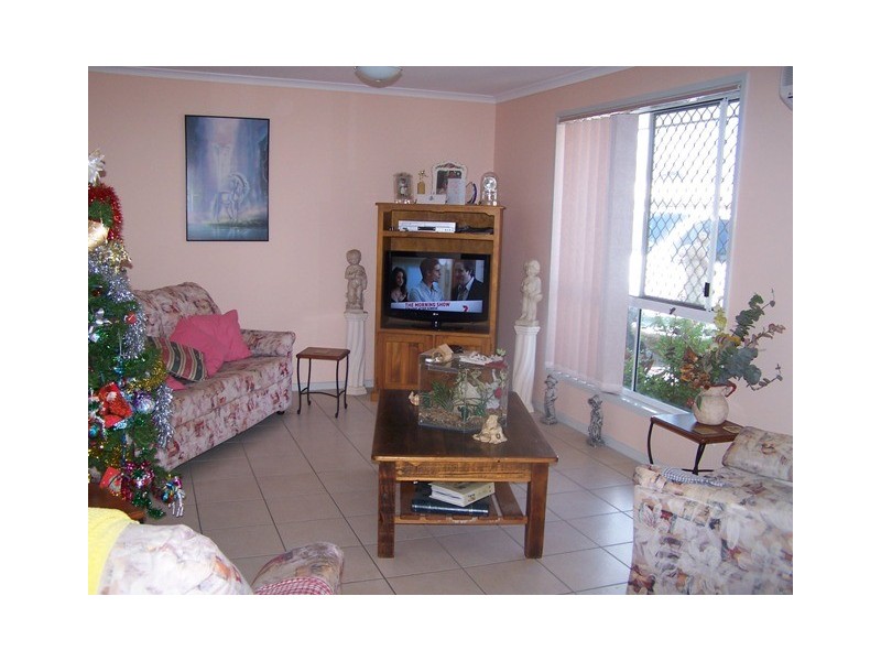 14  Thornbill Dr, Eli Waters QLD 4655