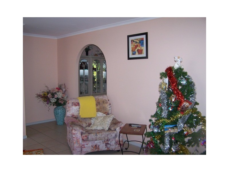 14  Thornbill Dr, Eli Waters QLD 4655