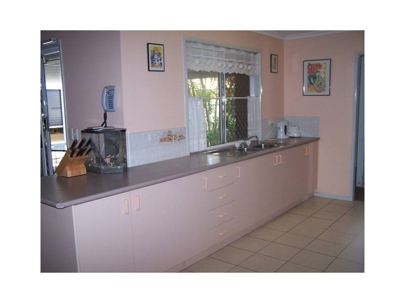 14  Thornbill Dr, Eli Waters QLD 4655