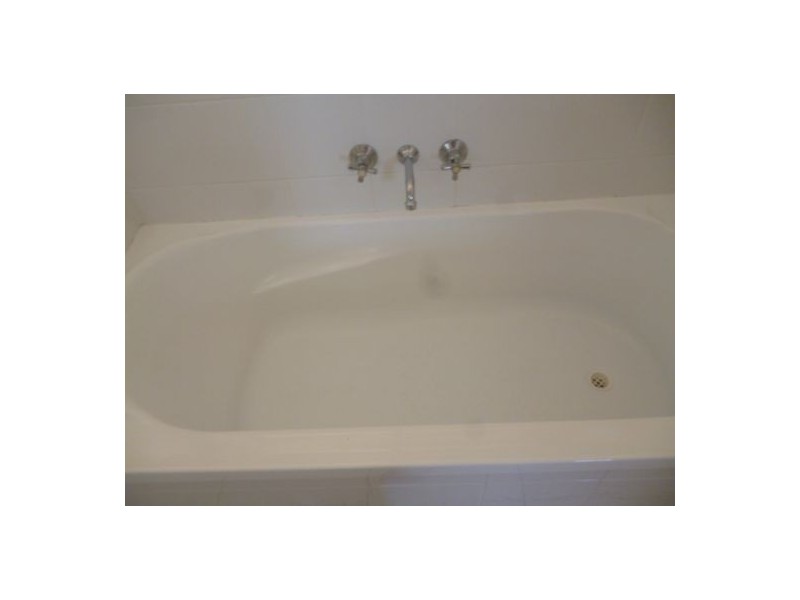 9 Earl St Vincent, Eli Waters QLD 4655