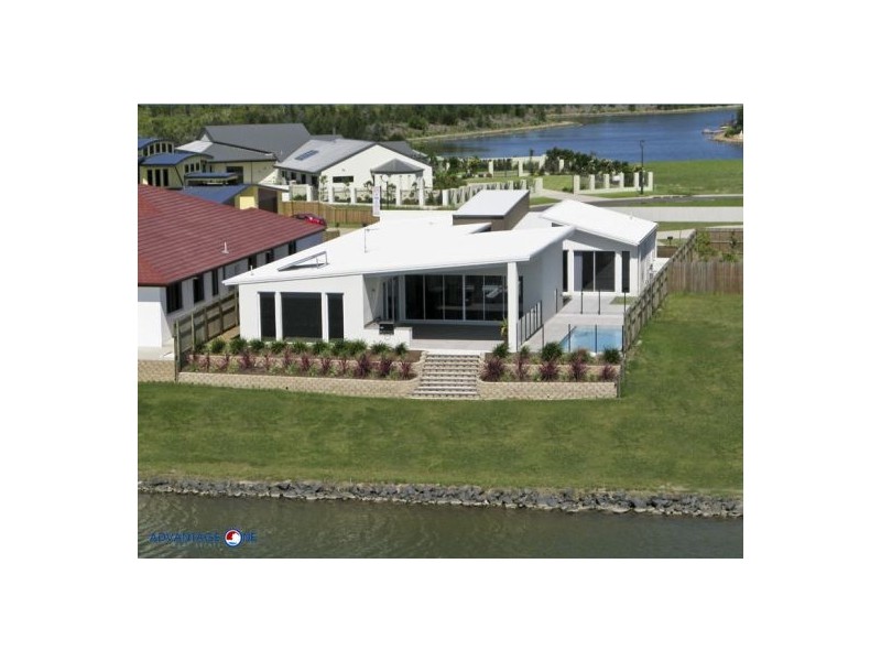 6 Mermaid Court, Eli Waters QLD 4655