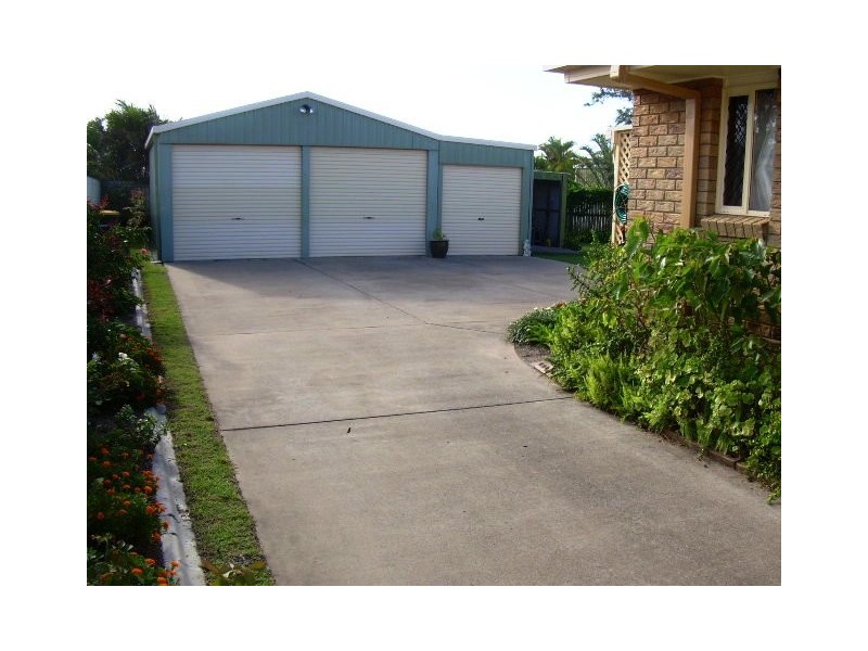38 Thornbill Drive, Eli Waters QLD 4655