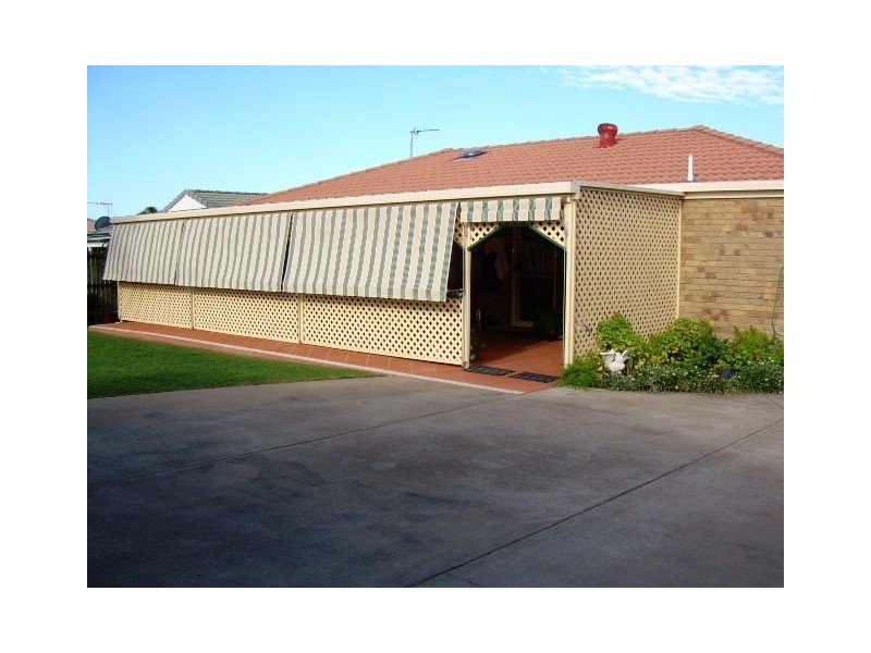 38 Thornbill Drive, Eli Waters QLD 4655