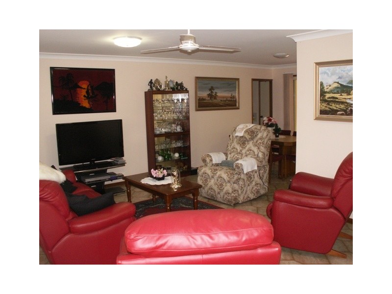 38 Thornbill Drive, Eli Waters QLD 4655